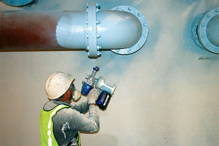 Pintura de proteção em estrutura metálica